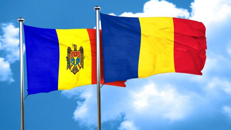 флаг Румынии и Молдовы